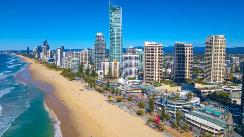 Австралия затвори плажове по източното крайбрежие заради зачестилите нападения на акули